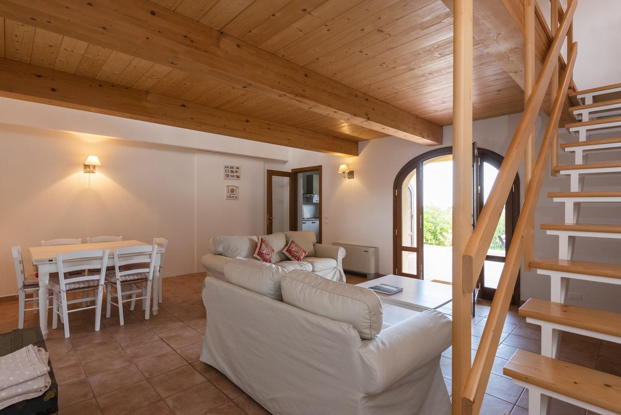 Agriturismo Terre Di Castiglione 카스틸리오네 델라 페스카이아 외부 사진